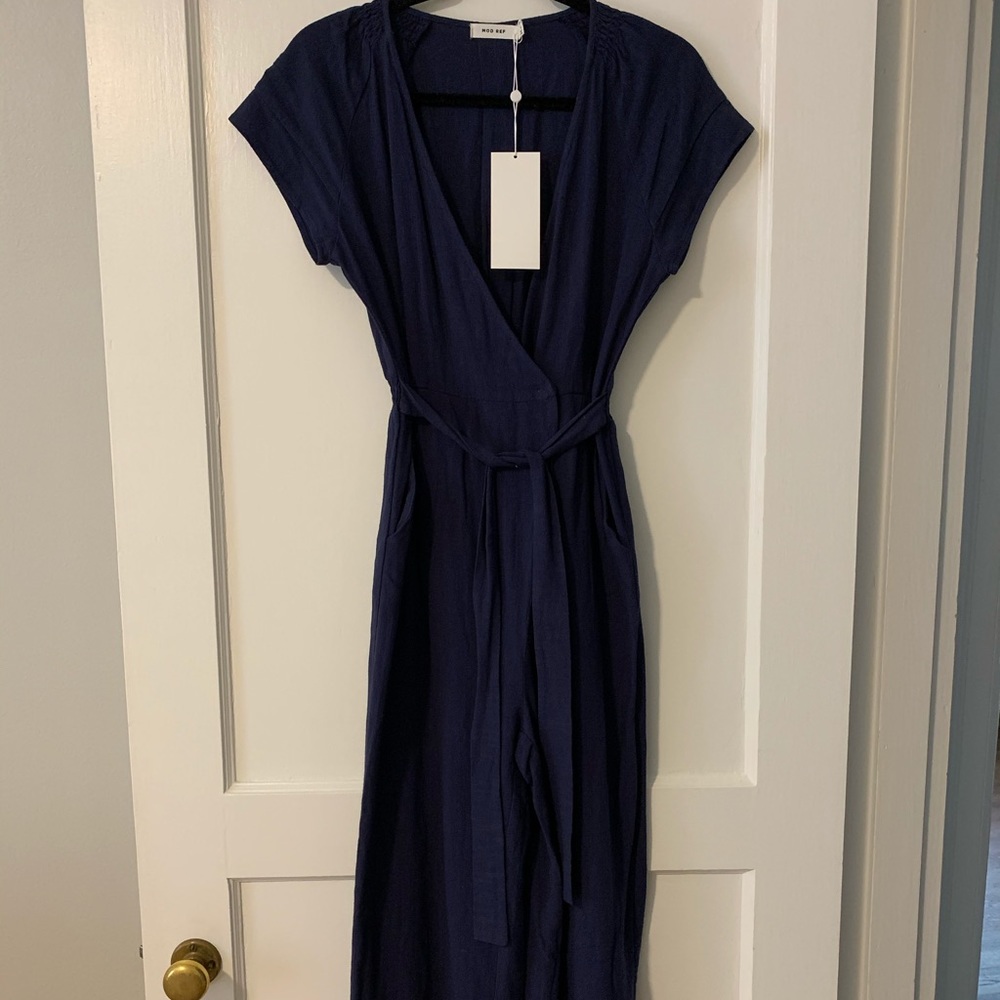 Mod Ref | Linen Wrap Jumpsuit in Navy
